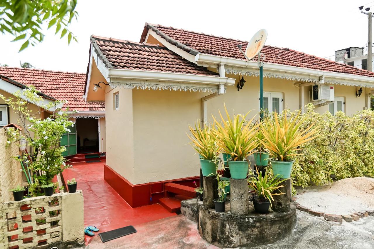 Merlyn Villa Negombo Exterior photo